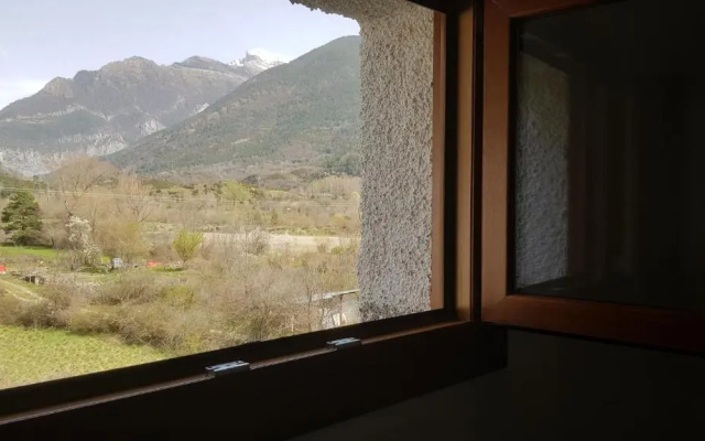 Apartamentos La Glera Biescas