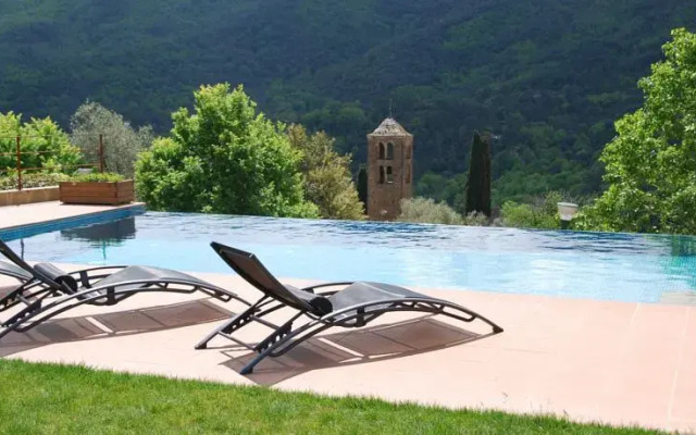 Villa Llora