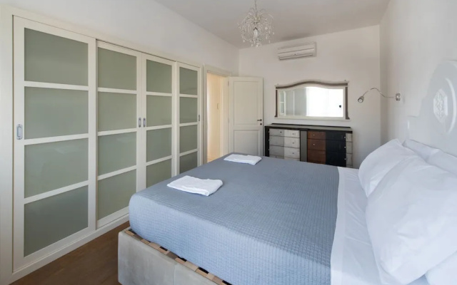 Corso Emanuele Apartments