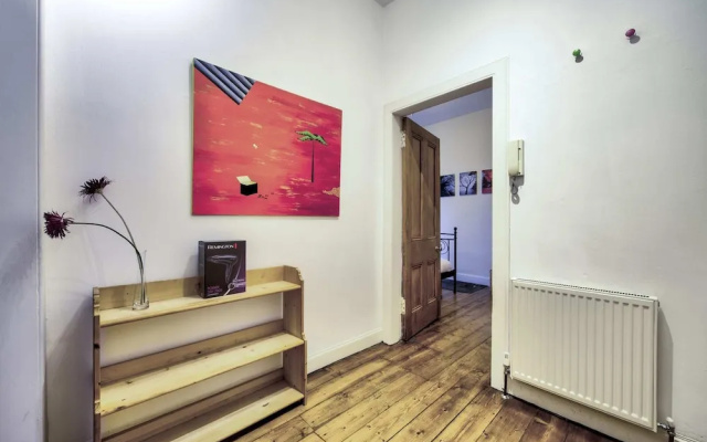 Central location! 2BDR Flat in Haymarket