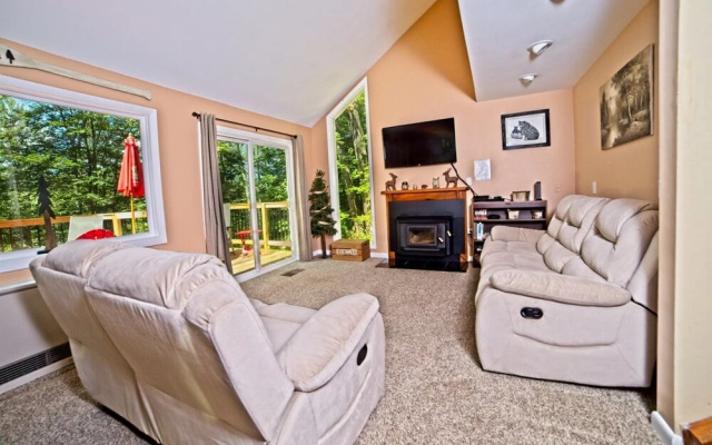 Private Waterville Estates 4 Bedroom Vacation Home in the White Mountains of NH - Tr51e