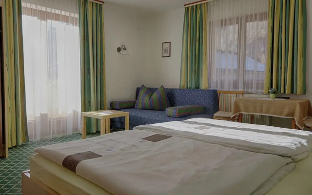 Spacious Apartment in Aschau im Zillertal With Balcony