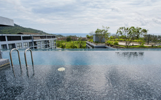 Квартира Modern Mountain-View 1BR at CityGate Kamala