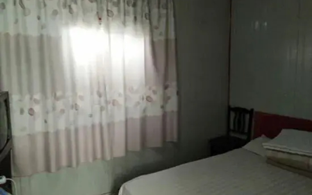 Luoyang Forestry Hotel (Luoyi Ancient City)