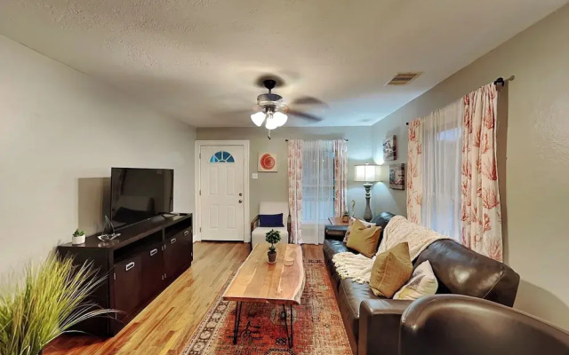 Sea Gem Turquoise by Ryson Vacation Rentals
