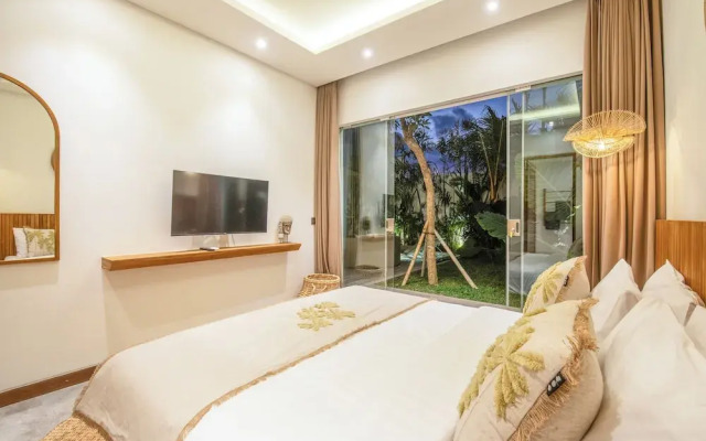 Coastal Comfort: Cozy 4BR Villa, 5 Min Walk to Finns Beach