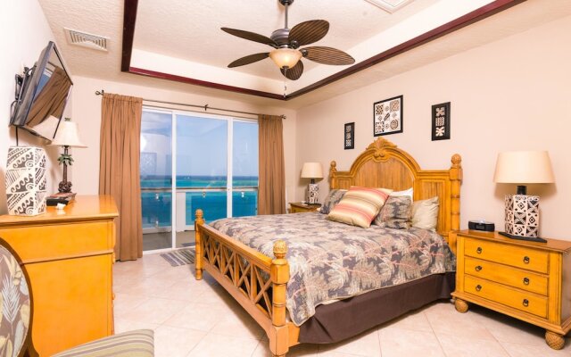 Villa Del Playa Penthouse 5 in Roatan, Honduras from 326$, photos, reviews - zenhotels.com guestroom