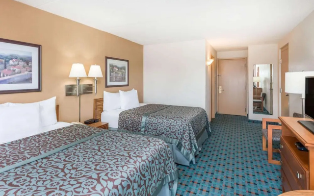 Days Inn Kirksville