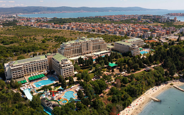 Sol Nessebar Bay Resort