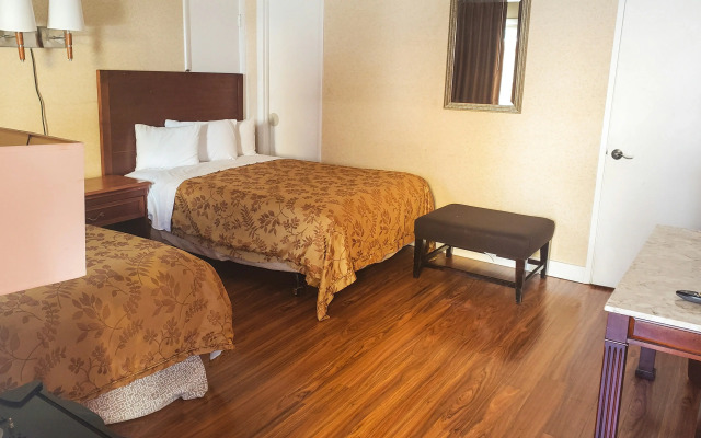 Pacific Heights Inn