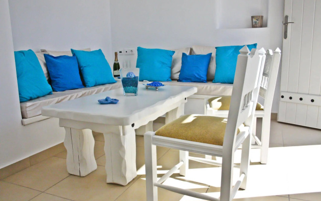 Drosostalides Suites