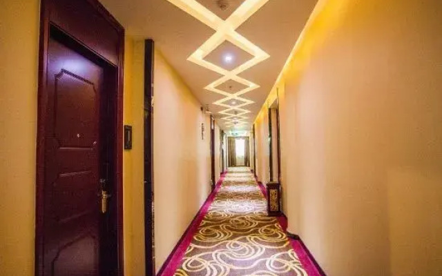 Langqi Hotel