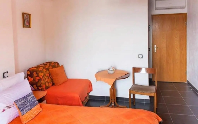 Apartment Ante