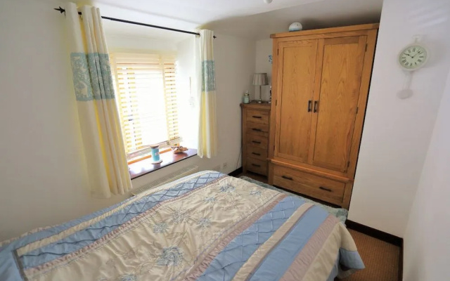 Vectis Cottage