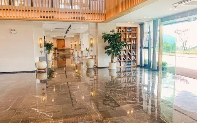 Duyuntai Hotel