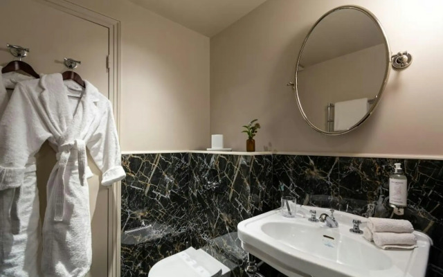 Hôtel & SPA Napoléon