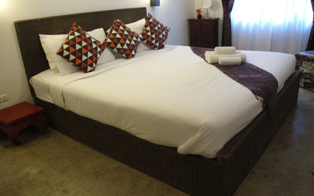 Lek House