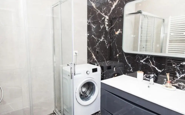 Gorgeous Apartment in Athens GTD8280-02