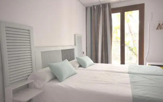 Houm Villa Plaza