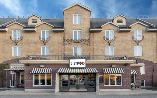 Отель Ramada Plaza by Wyndham Gatineau/Manoir du Casino Канада, Гатино - отзывы, цены и фото номеров - забронировать отель Ramada Plaza by Wyndham Gatineau/Manoir du Casino онлайн вид на фасад