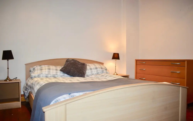 Traditional 2 Bedroom House in Dublin City Centre