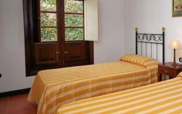 House - 2 Bedrooms with Pool - 102931