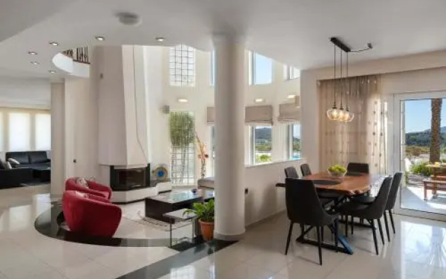 Andrealexia Villa