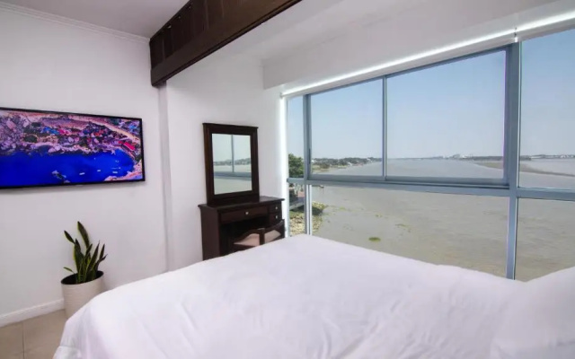 Suite vista al río, Riverfront II, Guayaquil