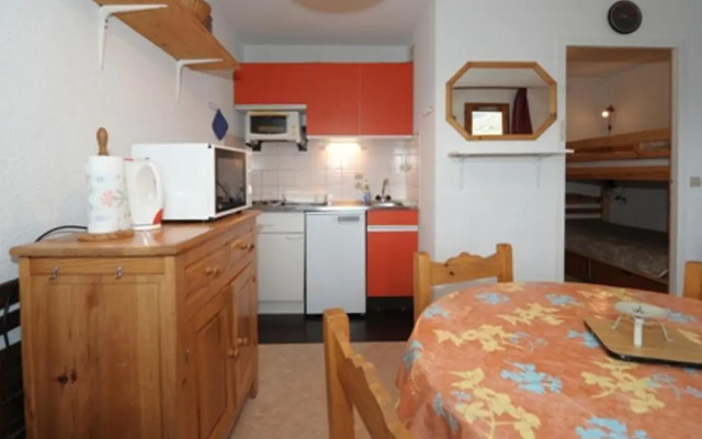 Appartement Les Menuires, 1 pièce, 4 personnes - FR-1-178-41