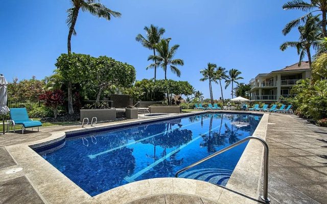 Vista Waikoloa by RedAwning
