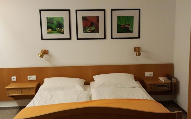 Hotel Weinhaus Weis