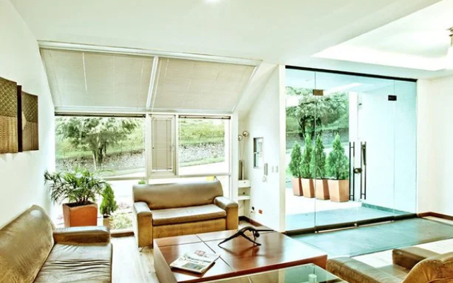 Hábitat Suites Hotel