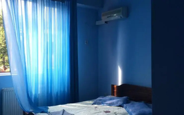 Elturi Hotel