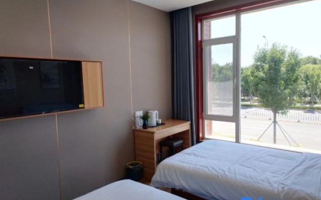 Shangpin Collection Hotel (Hekou Riverside Road)