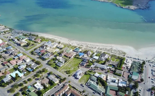 Langebaan Apartments