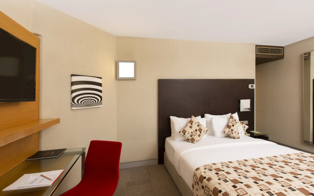 Nippon Hotel