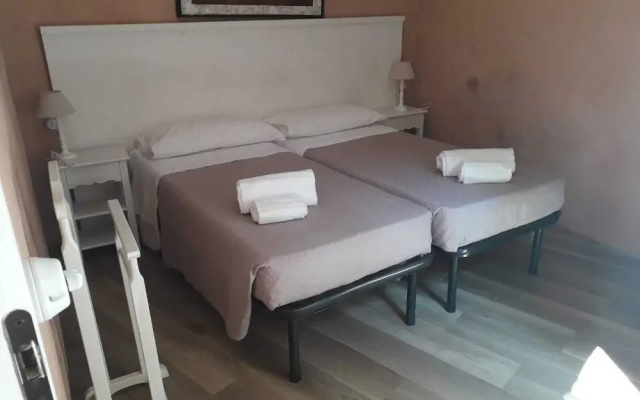 Verona Sweet Central Home