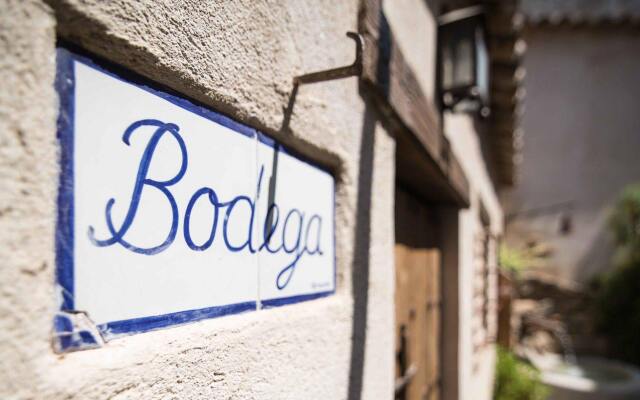 Отель Callejón del Pozo Испания, Тотанес - отзывы, цены и фото номеров - забронировать отель Callejón del Pozo онлайн вид на фасад