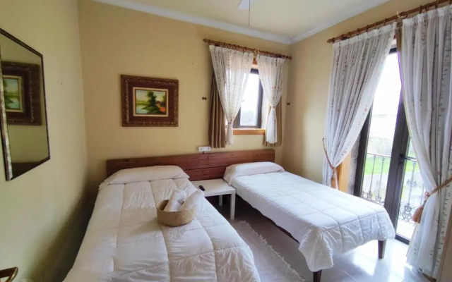Hostal Albergue Villa San Clemente