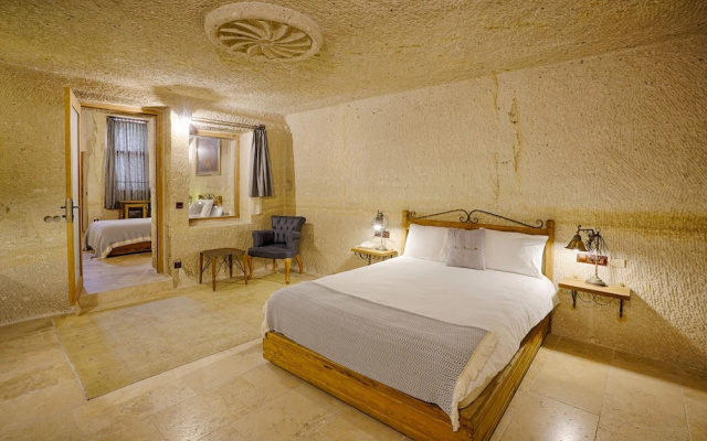 Отель Design Cave