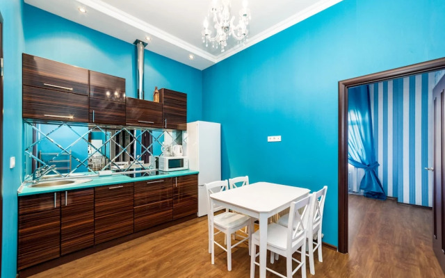 LeonRooms Onilovoy 18-2
