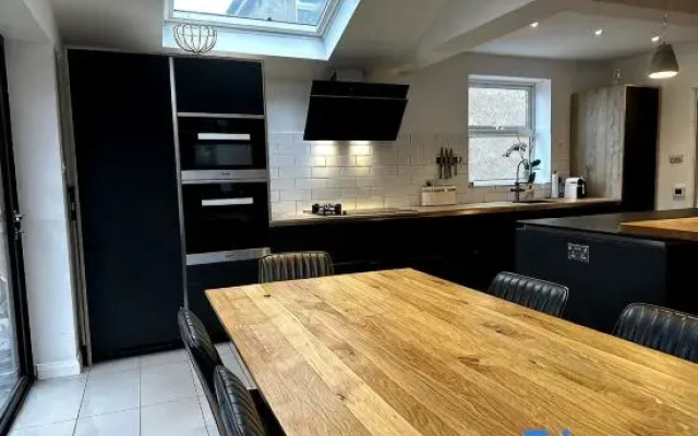 Oxford’s cosiest home - 3 bedroom & off street car