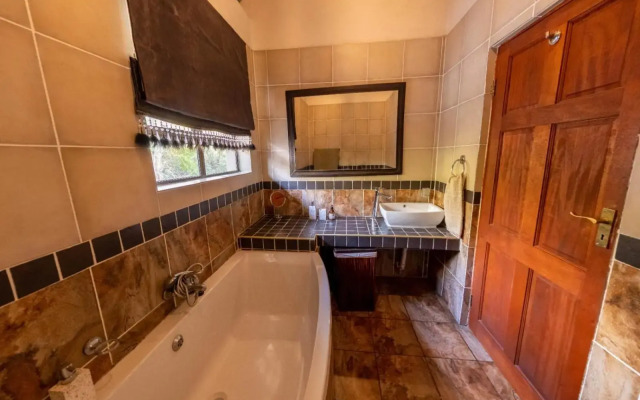Eden Safari Country House