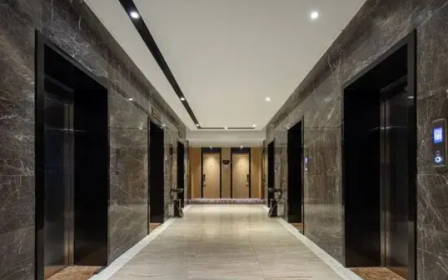 Lavande Hotel Shijiazhuang International Maoyi Cheng