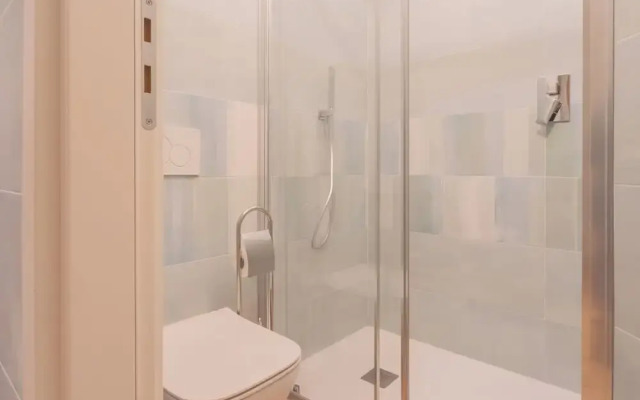 Simar Apartments nearby Como S.G. Train Station by Rent all Como