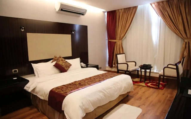 Raoum Inn Hotel Apartments Corniche