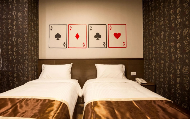 A Ace Hotel