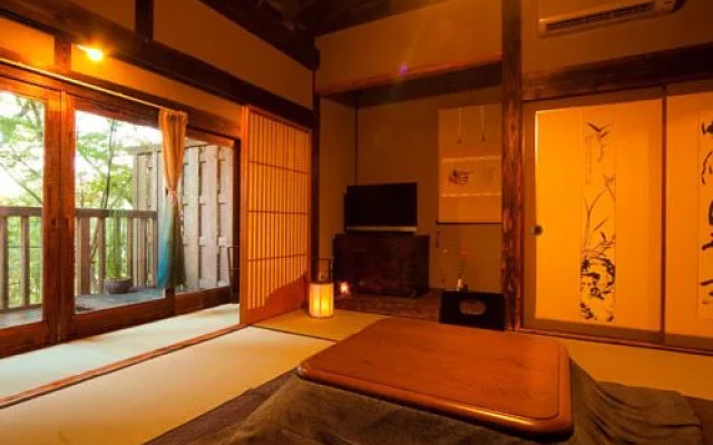 Yufuin TAGASODE