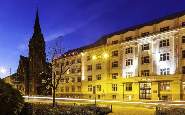 Отель Mercure Ostrava Center вид на фасад