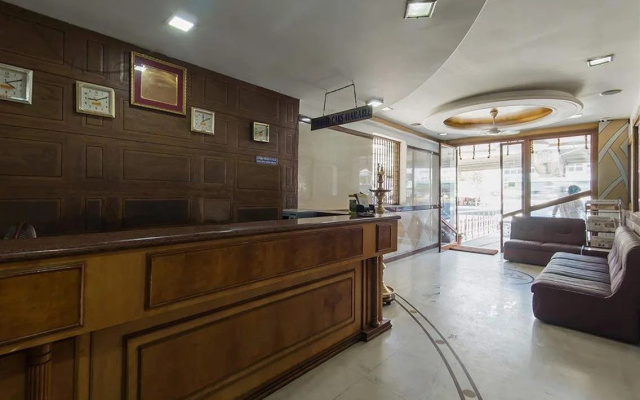Hotel Aryaas Ressidence